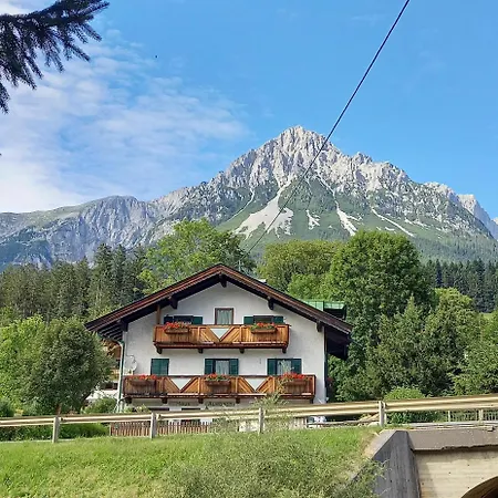 Apartmán Haus Auebach *