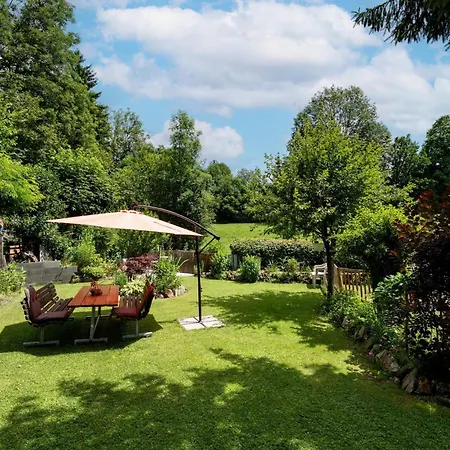 Haus Auebach شقة *